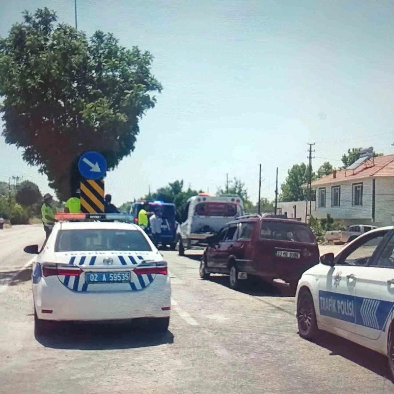Adıyaman’da iki otomobil çarpıştı: 7 yaralı
