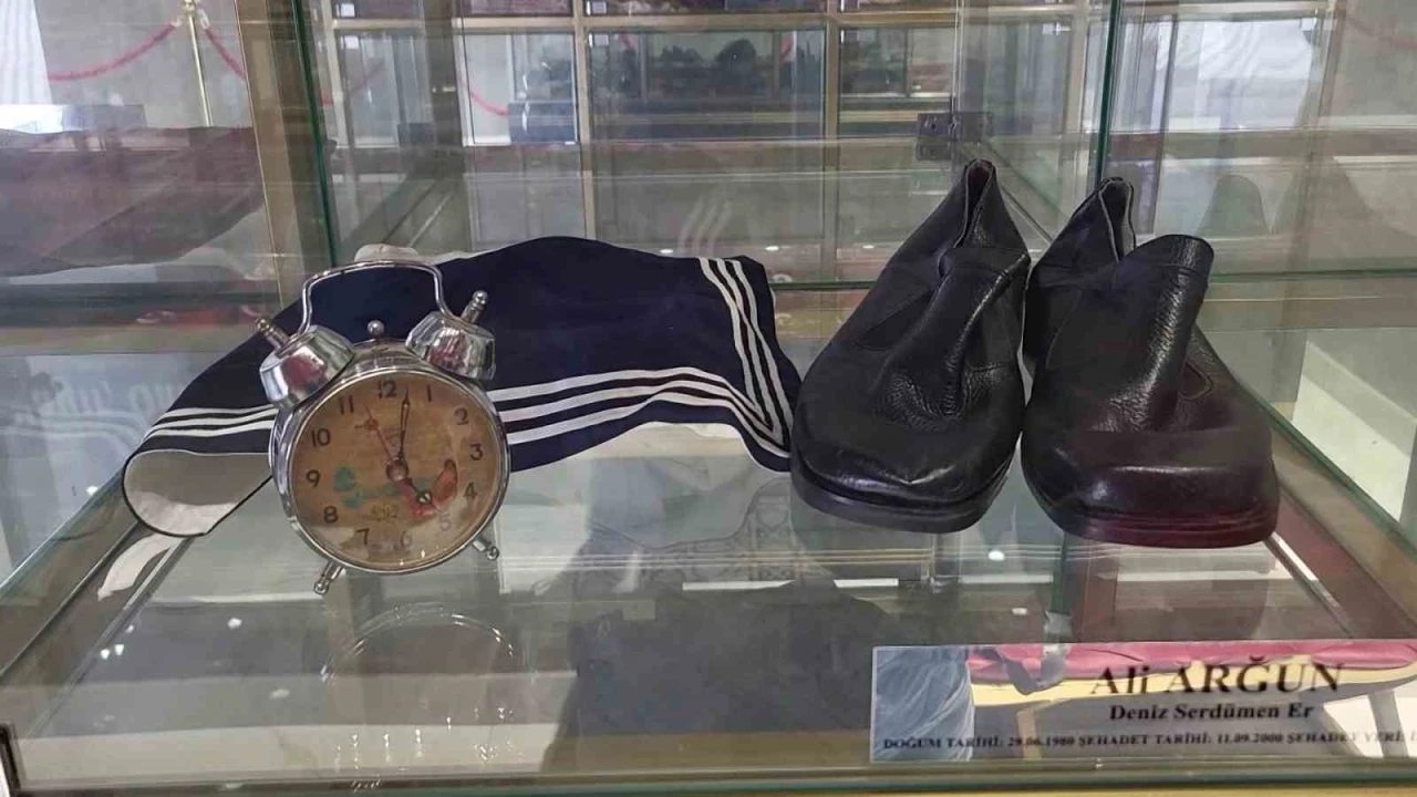 Adıyaman Şehitlik M&uuml;zesi&rsquo;nde şehitlerin eşyaları sergilenmeye başladı
