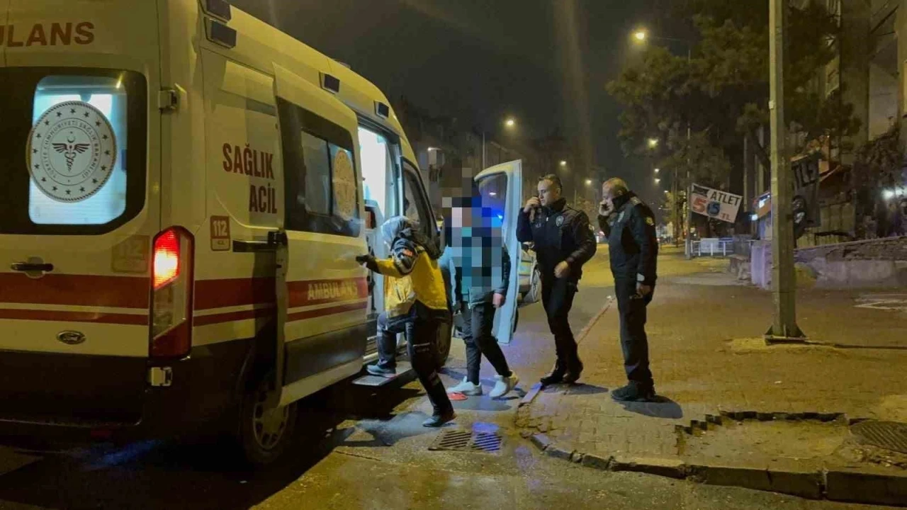 Adres sorduktan sonra bı&ccedil;akladılar: 1 yaralı
