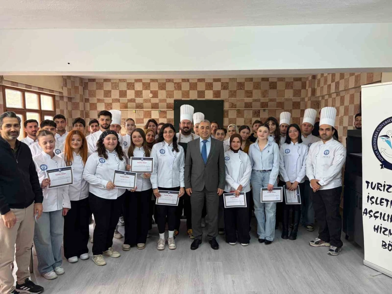 AD&Uuml; akademik başarılarını artırıyor
