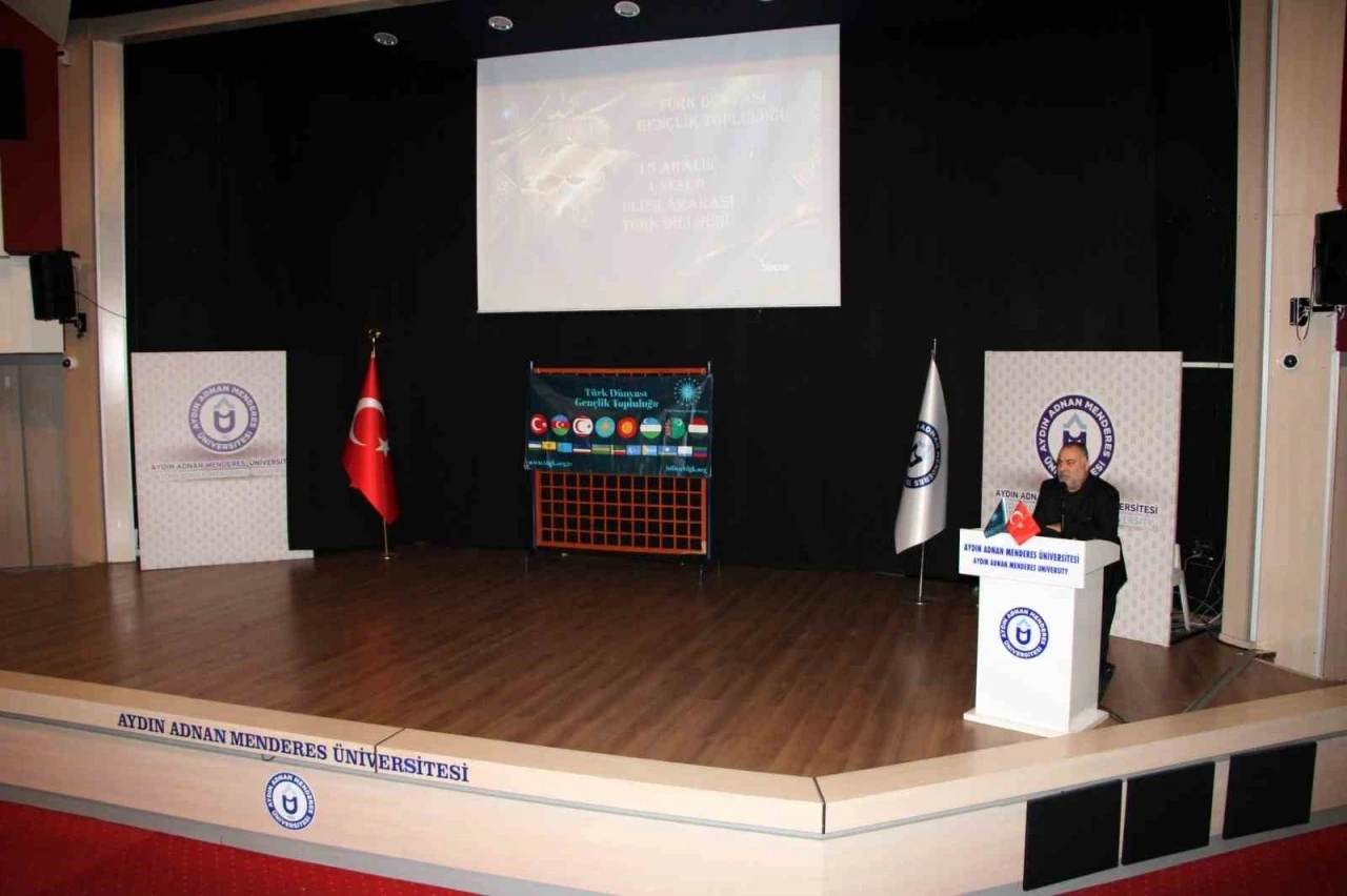 AD&Uuml;&rsquo;de T&uuml;rk Dilinin Tarihi ve Birliği Konuşuldu
