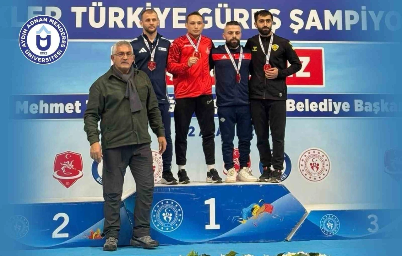ADÜ’lü güreşçi Türkiye şampiyonu oldu