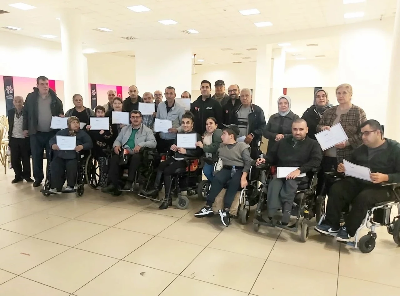 AFAD ve Kızılay’dan engelli bireylere hayat kurtaran eğitim

