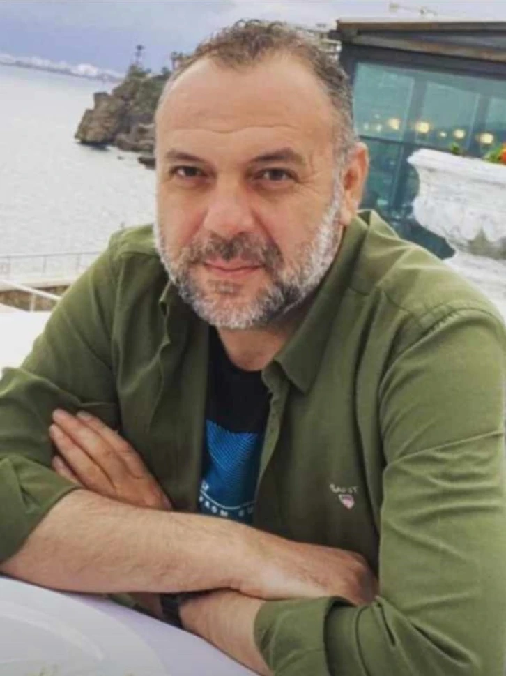 Afyonkarahisar&rsquo;da ağabeyini bı&ccedil;aklayarak &ouml;ld&uuml;ren zanlı yakalandı
