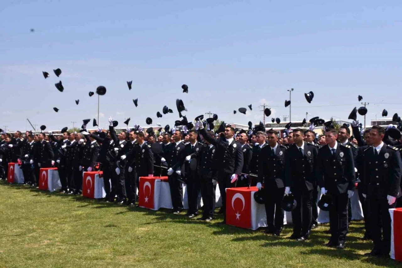 Afyonkarahisar POMEM&rsquo;de 32. d&ouml;nem mezuniyet heyecanı:
