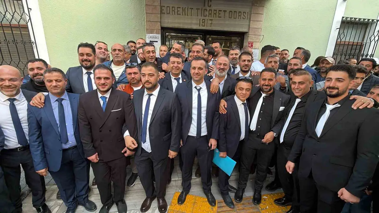 Edremit Ticaret Odası seçimlerinde Mavi Liste kazandı