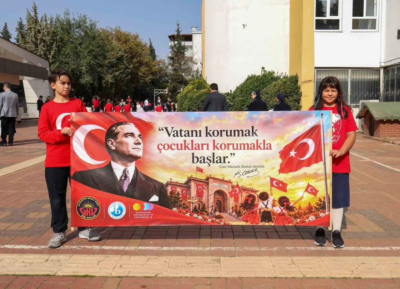 103. yıl gururu GKV’liler kortej ve gösterilerle kutlandı