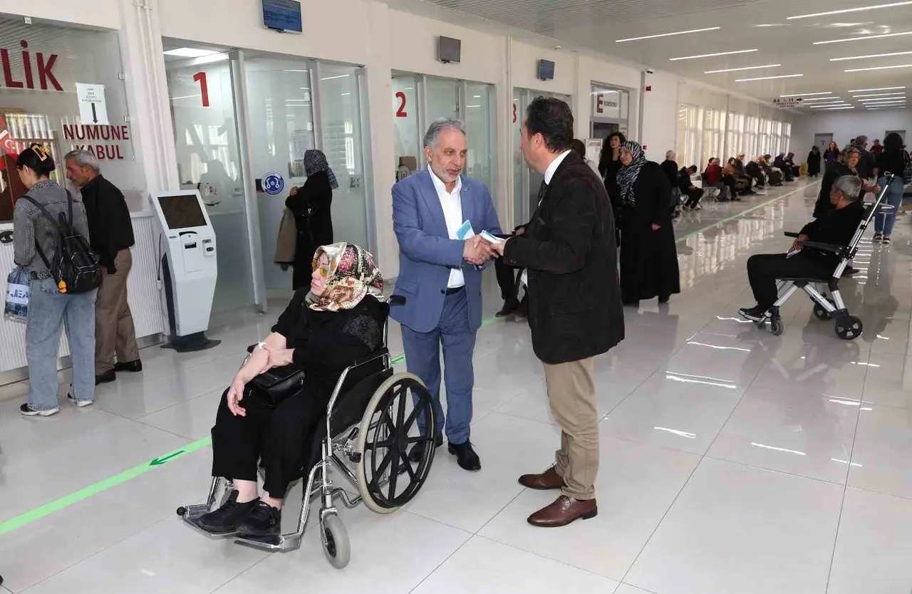 ERÜ Hastaneleri’nde "26 Ekim Hasta Hakları Günü" kutlandı