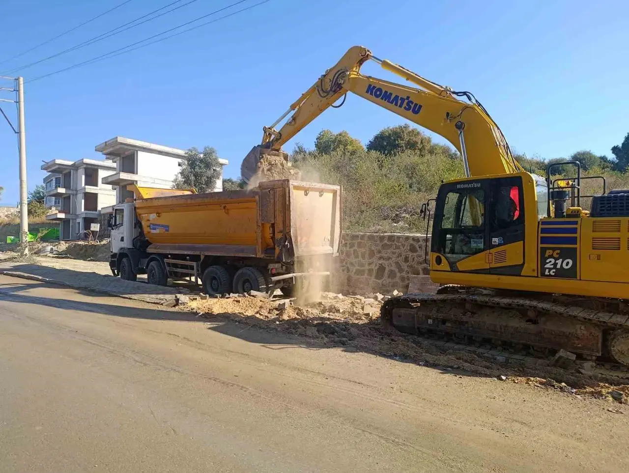 Büyükşehir’in ulaşım yatırımları sürüyor