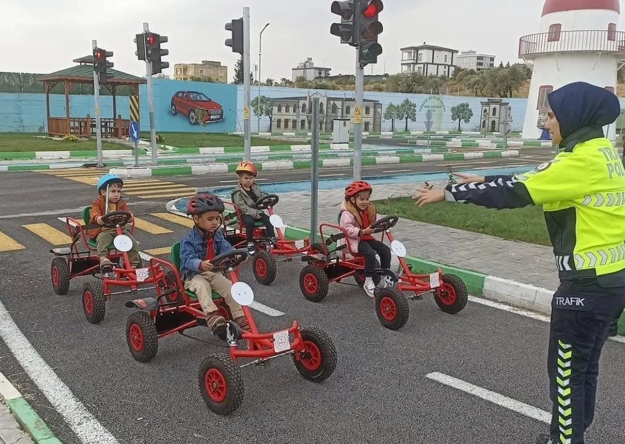 Kilis’te Trafik Eğitim Parkı’nda öğrencilere trafik eğitimi verildi
