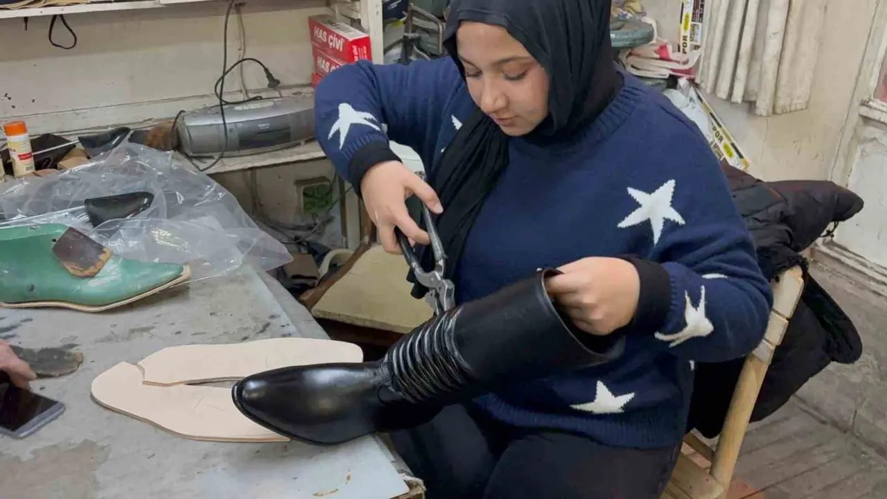 Denizli’de öğrenciler son ustanın izini sürdü