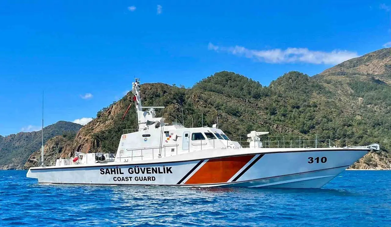 Marmaris’te denizaltı ve sahil güvenlik botu 29 Ekim’de ziyarete açılıyor