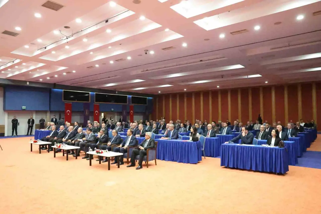 Yiğiner, TESK’in yeni dönem vizyonunu başkanlarla paylaştı