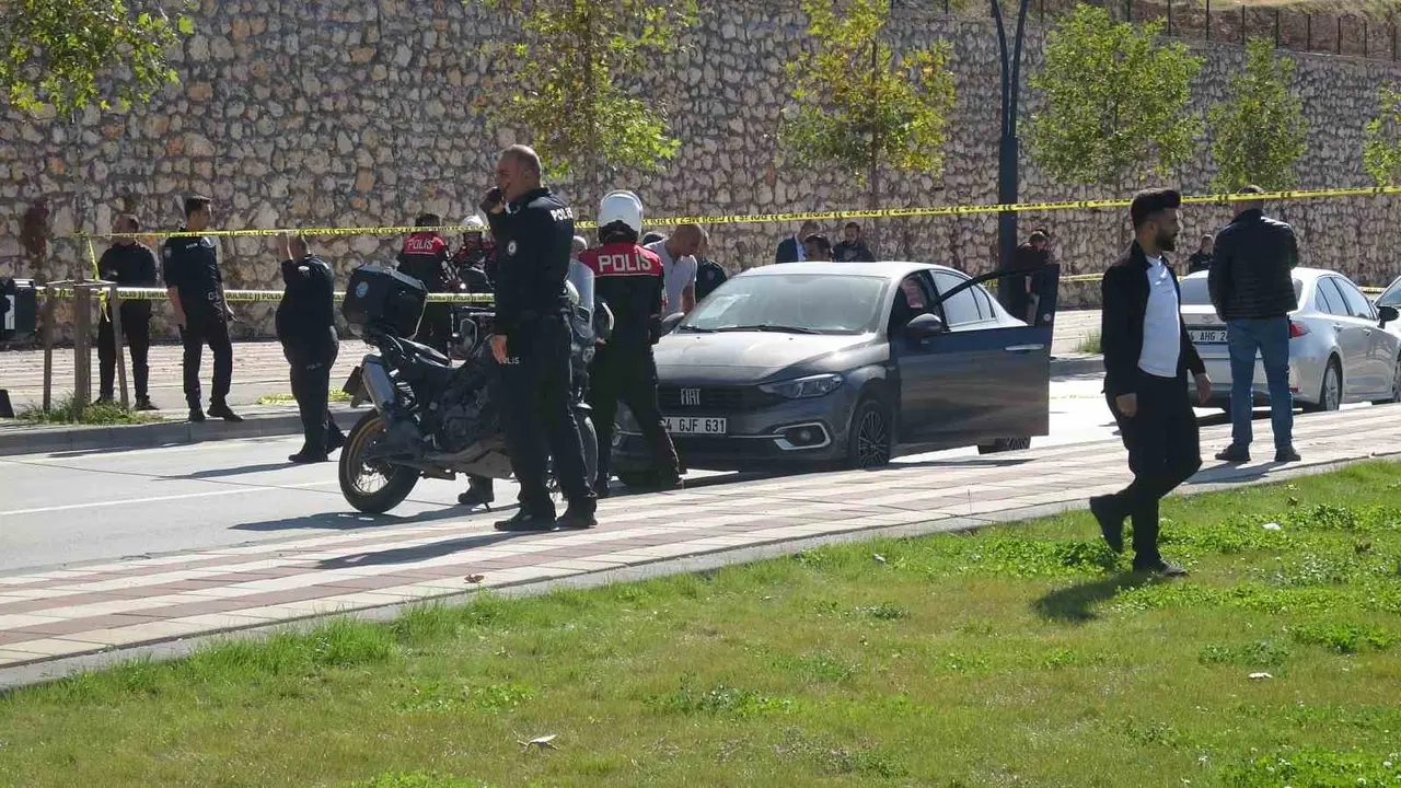 Malatya’da eşini bıçaklayarak öldüren şahıs intihara kalkıştı