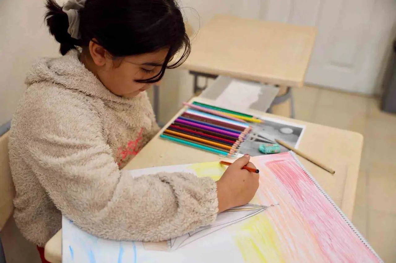 Körfez’de çocuk ve gençlere 7 branşta ücretsiz sanat eğitimi