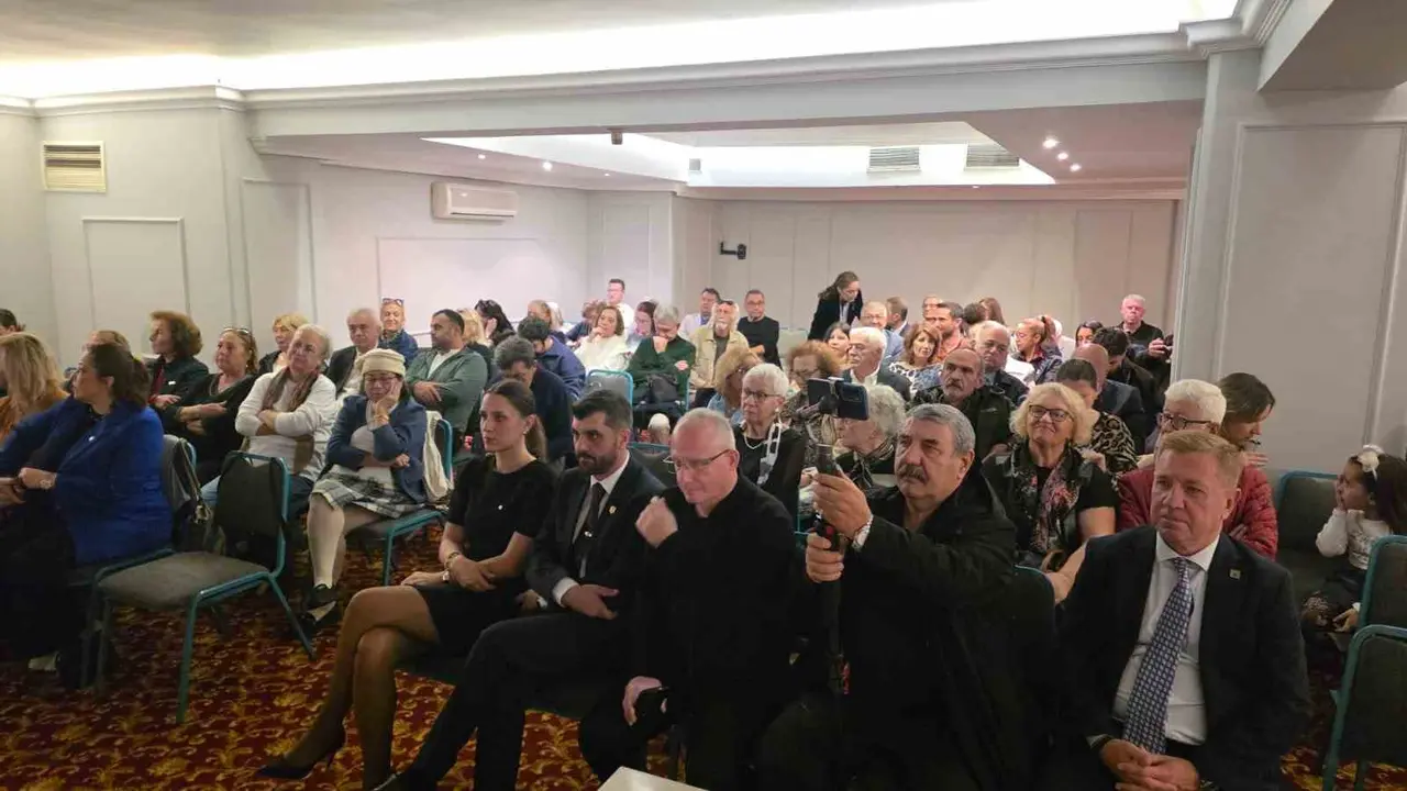 Süheyl Batum ile CHP’li ilçe başkanı arasında "mutlak butlan" tartışması
