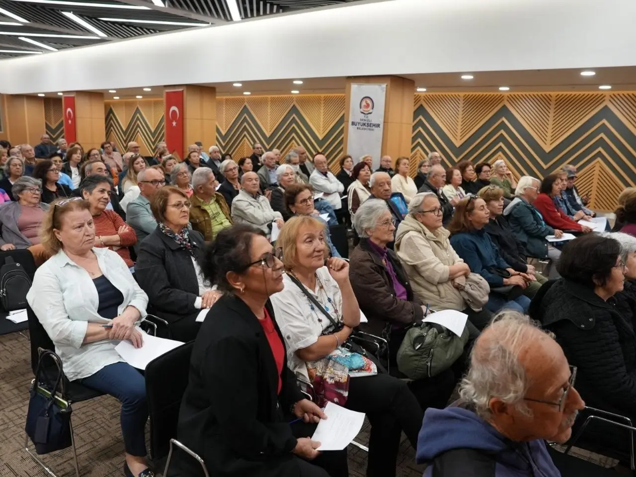 Dolandırıcılık olaylarına karşı hayati farkındalık