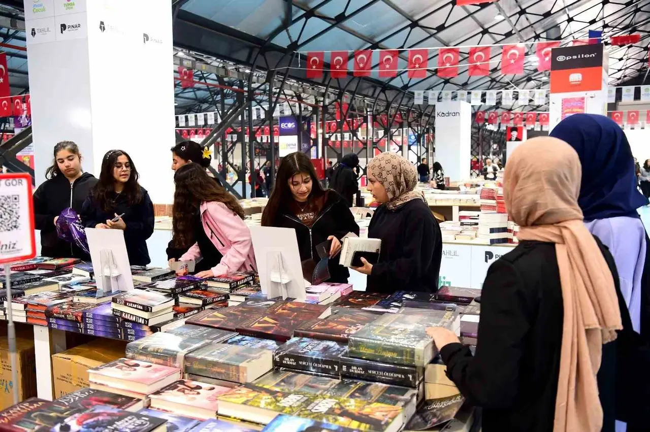 Malatya Kitap Fuarı her yıl büyüyor