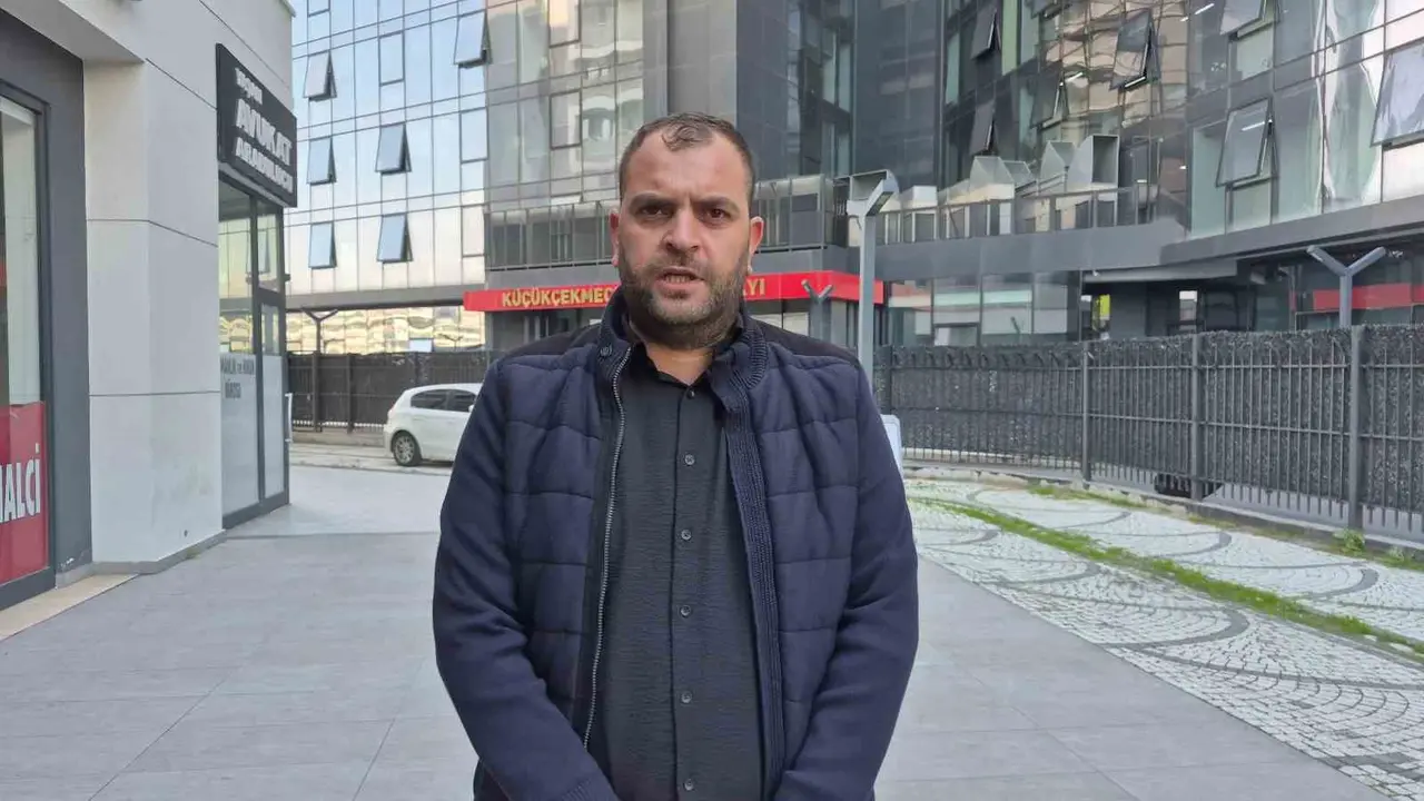 Başakşehir’de 2 polis memurunun şehit olduğu trafik kazasına ilişkin davada 19 yaşındaki sürücü hakim karşısında