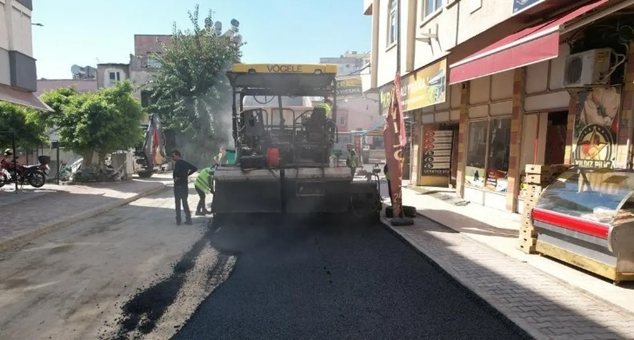 Akdeniz’de Üç Ocak Mahallesinin sokakları yenileniyor