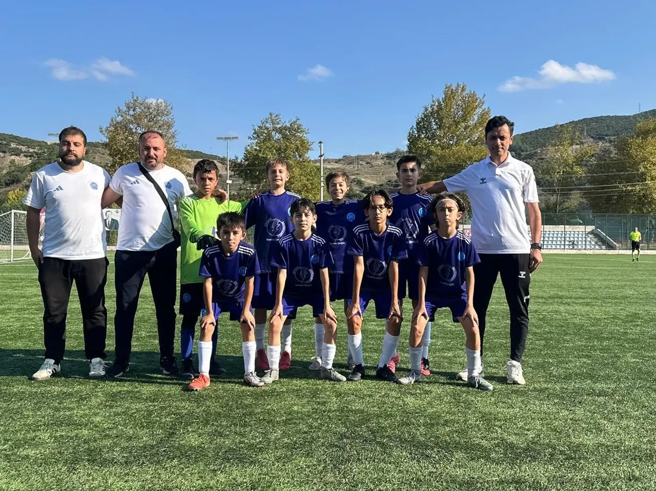 Bilecik derbisinin kazananı 1299 Bilecikspor Kulübü oldu