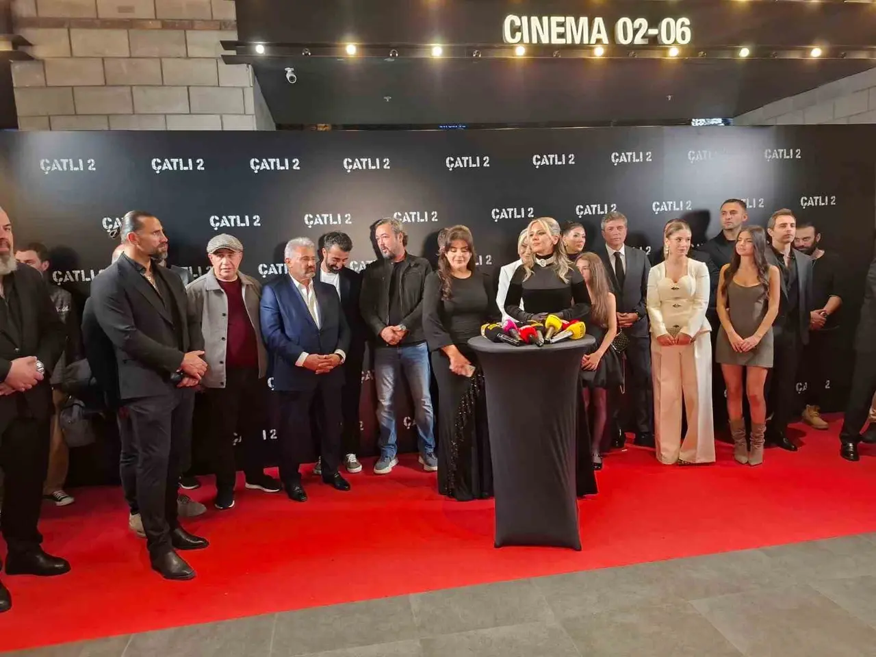 Abdullah Çatlı’nın kızları "Çatlı 2" galasında konuştu: "Yokluğunda bile varlığını hissettiriyor"