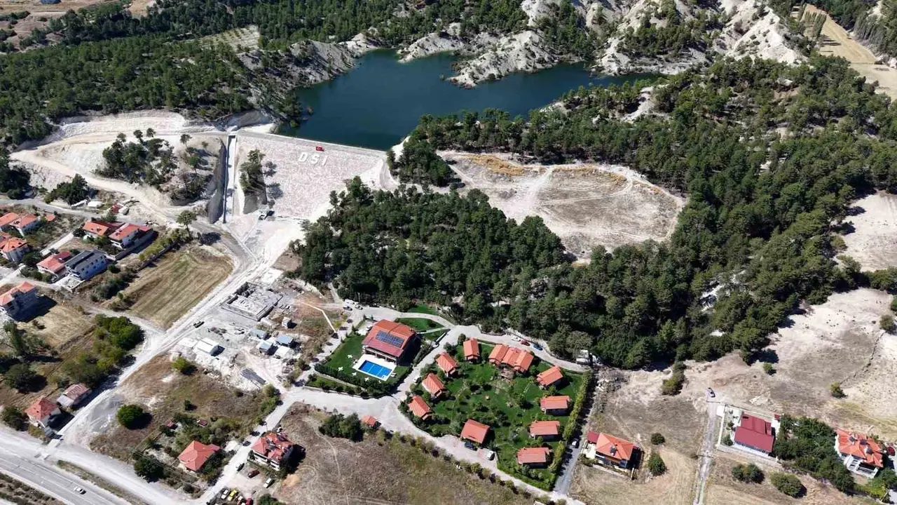 Vali Köşer, Çameli’nde devam eden projeleri yerinde inceledi