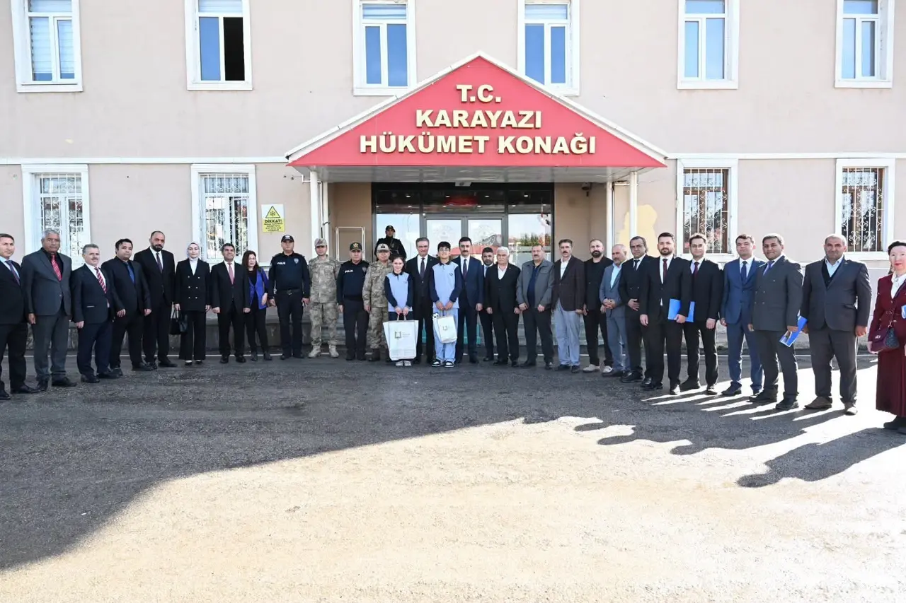 Vali Aydın Baruş’tan Karayazı’ya çıkartma: Çalışmaları yerinde inceledi