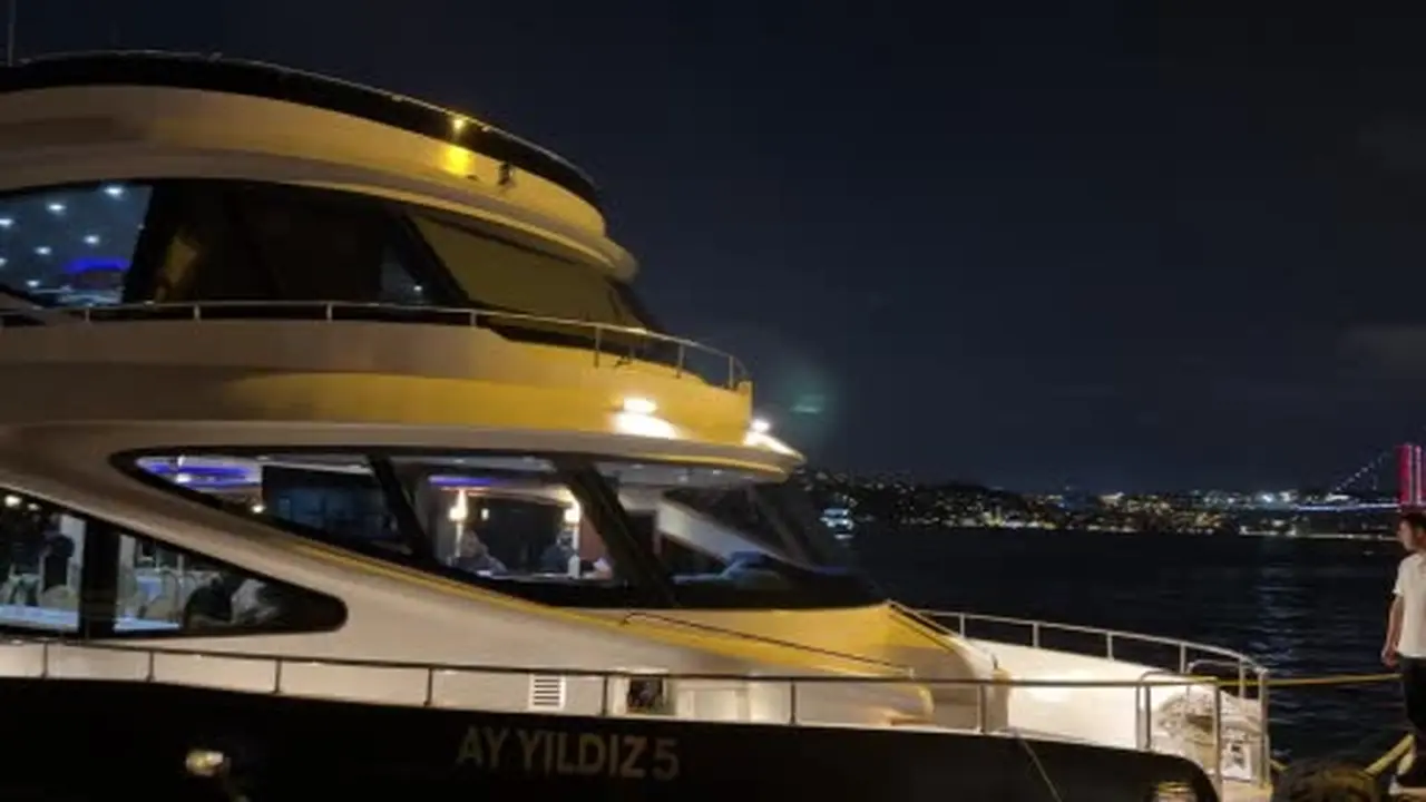 İstanbul Boğazı Pakistan ve Hindistanlılar için düğün mekanı oldu