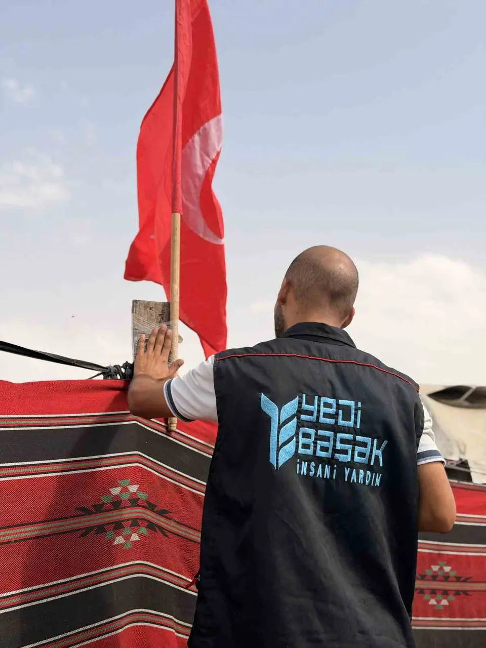 Yedi Başak, evlenen çiftin düğün yemeği bağışını Gazze’de binlerce kişiye ulaştırdı
