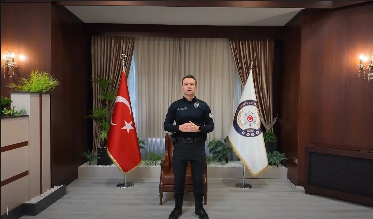 Denizli emniyetinden hayat kurtaran uyarı: "Bir saniye dur"