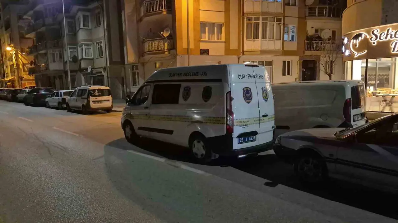 ⁠Eskişehir’de şüpheli ölüm: Cenazesini oğlu buldu