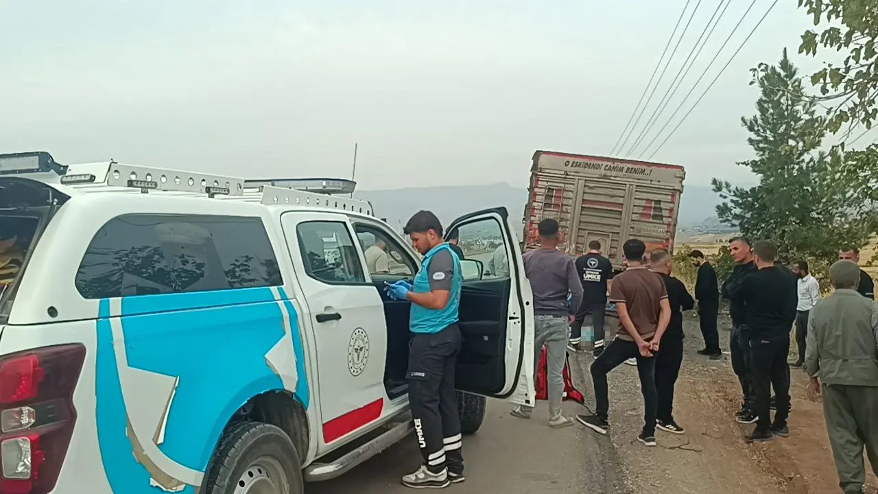Şırnak’ta motosiklet devrildi, sürücü hayatını kaybetti
