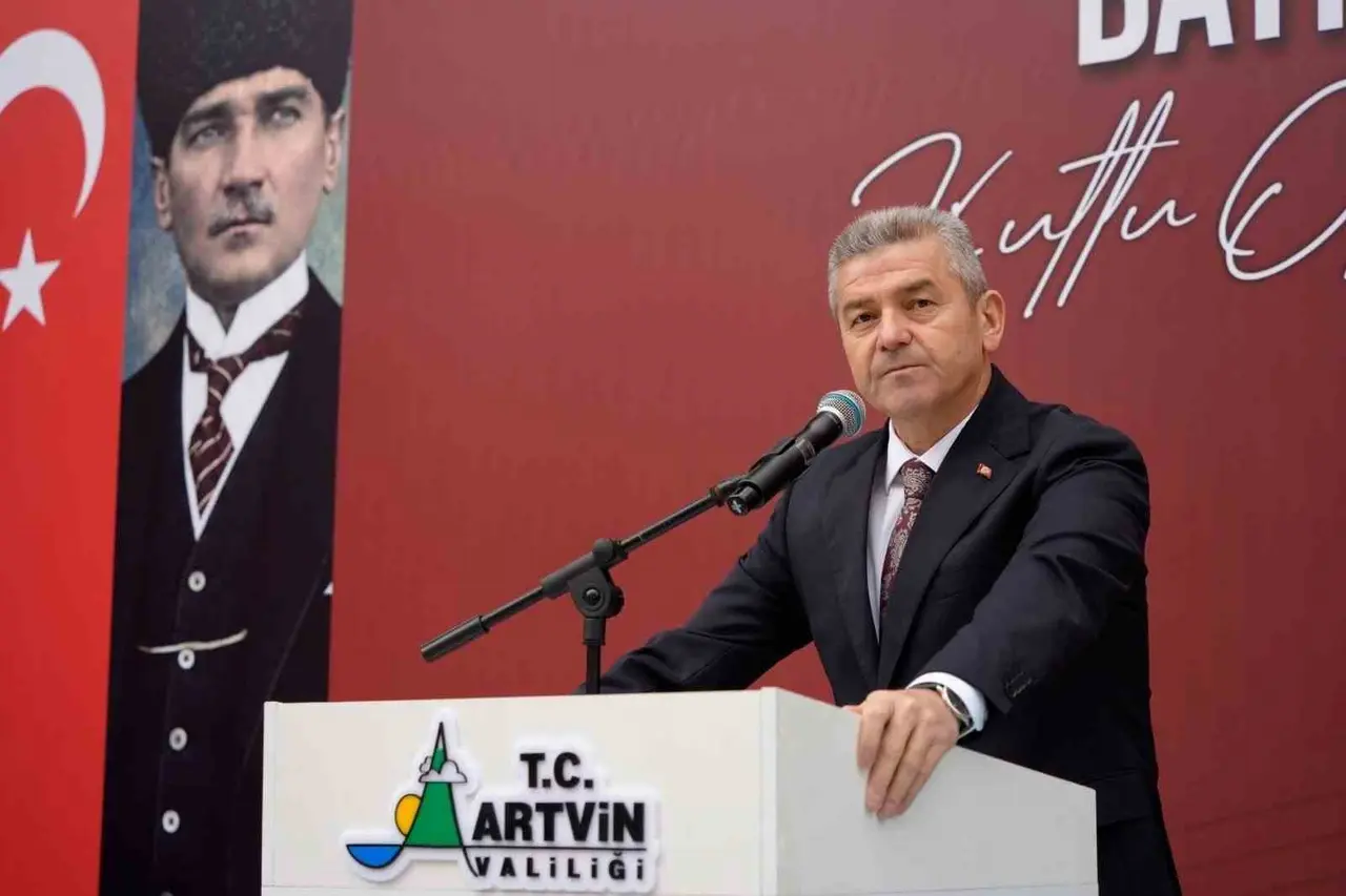 Artvin’de Cumhuriyet’in 103. yılı coşkuyla kutlandı