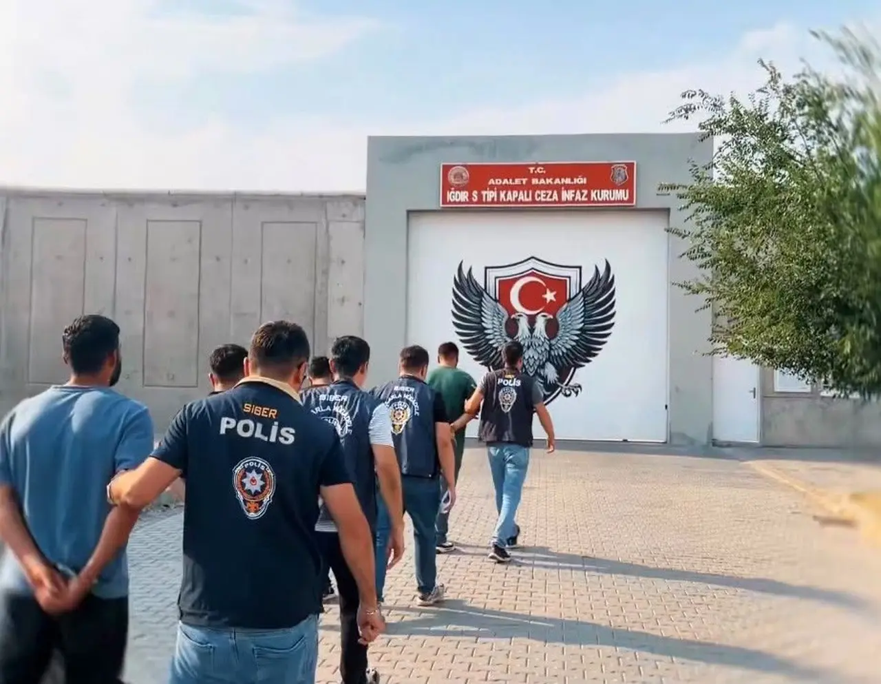 Iğdır’da 27 günde 46 aranan şahıs yakalandı, 39’u tutuklandı