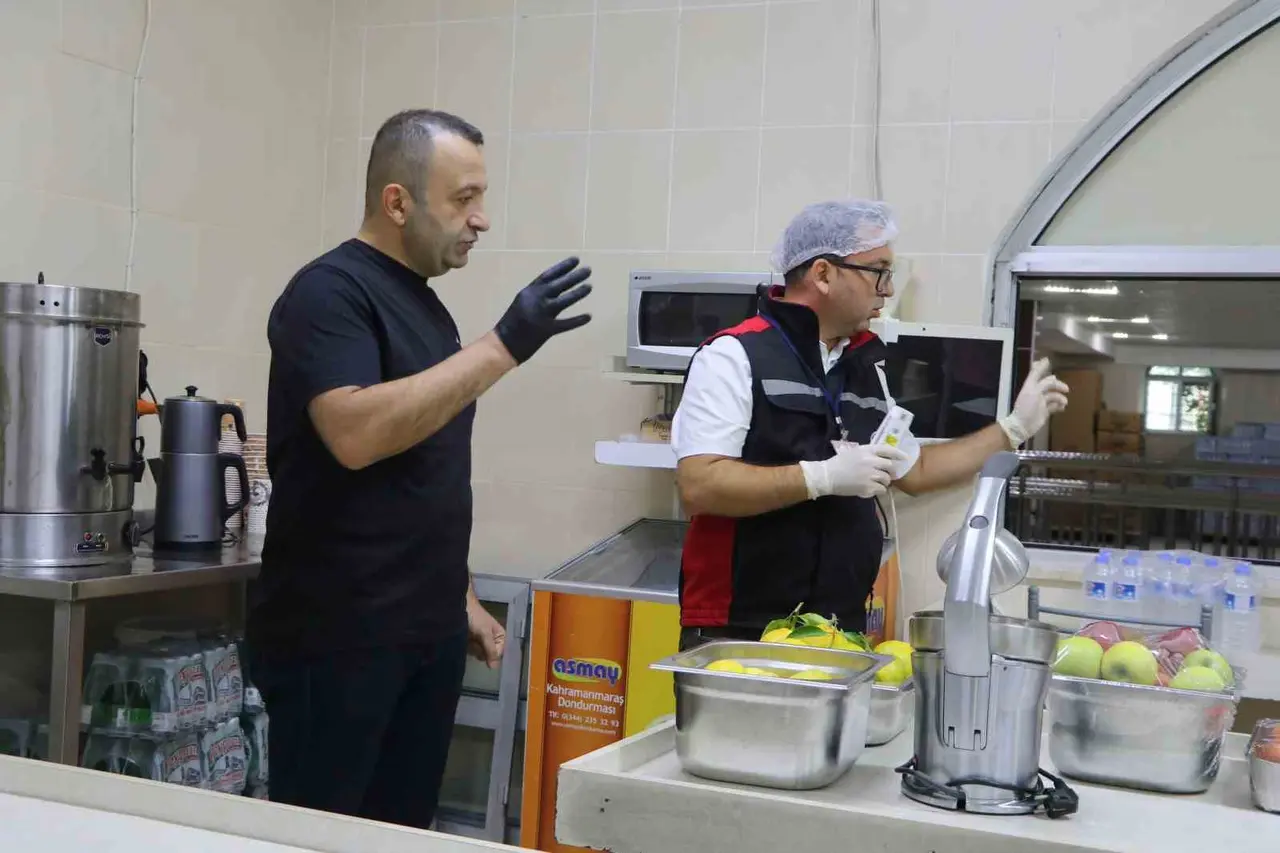 Adana’da bin 104 okulda güvenlik denetimi gerçekleştirildi