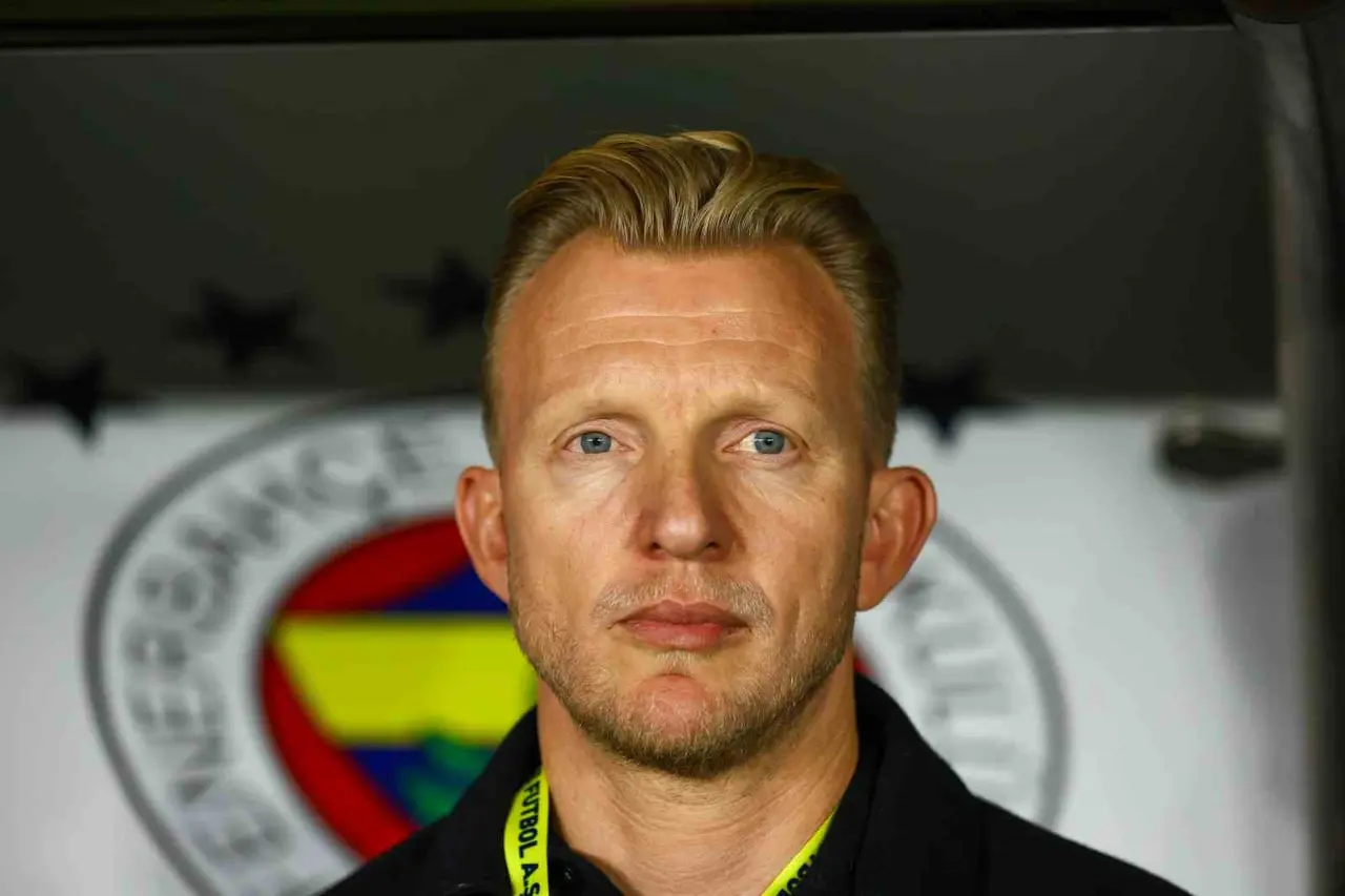 Dirk Kuyt’tan derbi sonrası 2 değişiklik