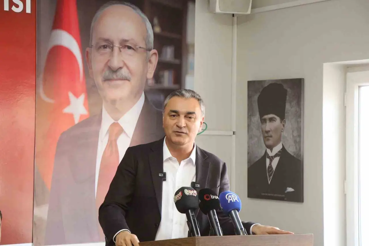 CHP Sözcüsü Sarı: "Kapıları bu kadar sert kapatmayın, açmak zorunda kalacaksınız"