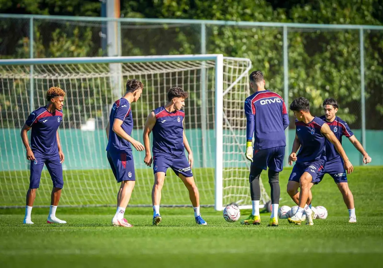 Trabzonspor, Çaykur Rizespor maçı hazırlıklarına başladı