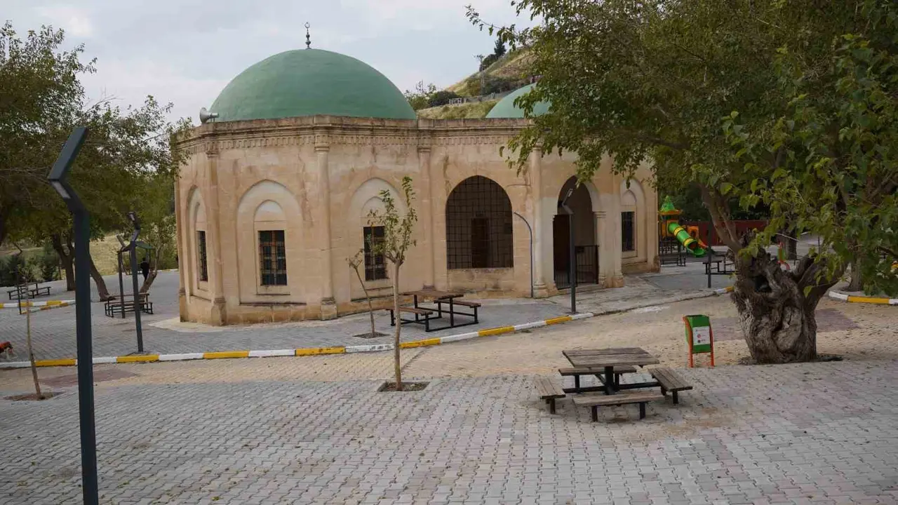 Kahta Ebu Sadık Ziyareti modern bir görünüme kavuştu