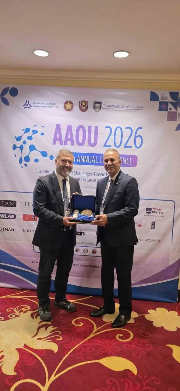 Anadolu Üniversitesi Rektörü Prof. Dr. Adıgüzel, AAOU 2026 Konferansı’nda Türkiye’yi temsil etti