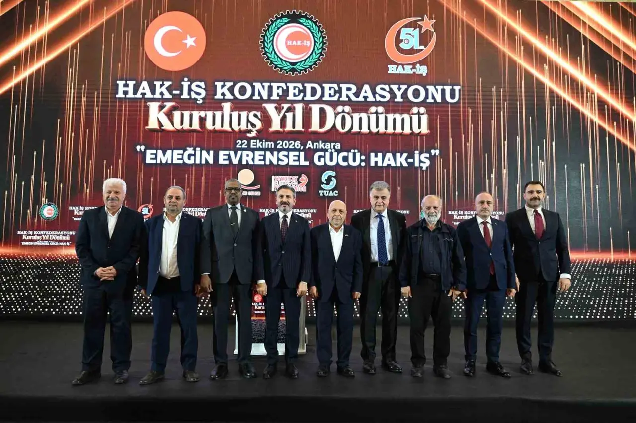 HAK-İŞ, 51. kuruluş yılını "Emeğin Evrensel Gücü: HAK-İŞ" temasıyla kutladı