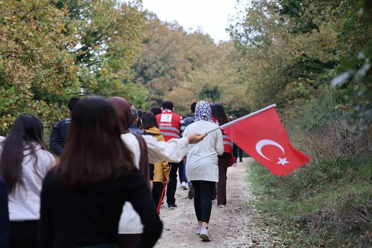 Cumhuriyetin 103. yıl dönümü anısına doğa yürüyüşü