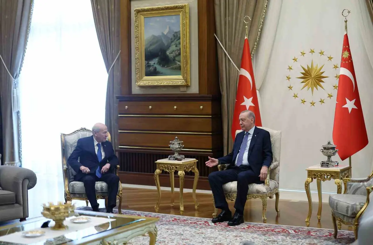Cumhurbaşkanı Erdoğan, MHP lideri Bahçeli’yi kabul etti