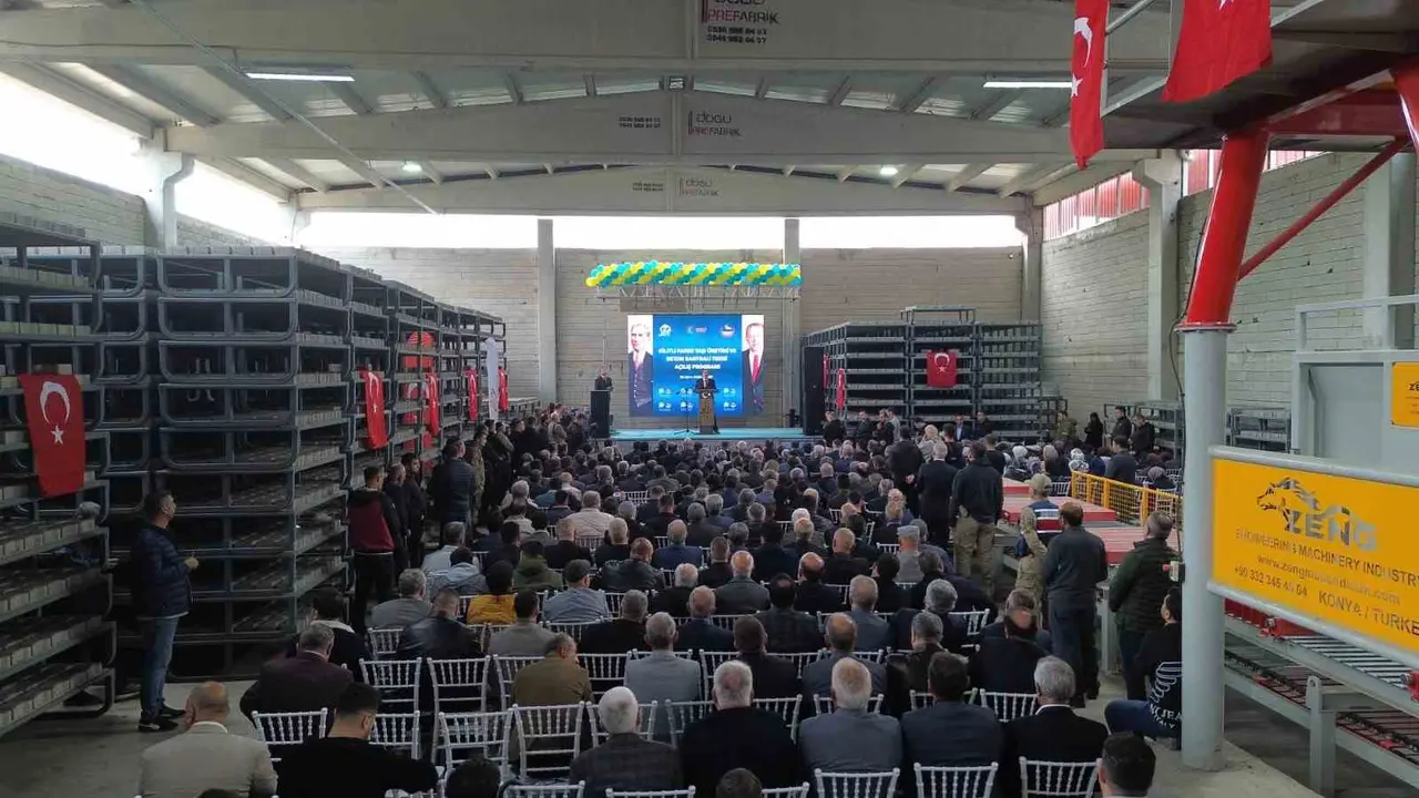 Siirt’te Cumhuriyet coşkusu altyapı yatırımlarıyla taçlandı