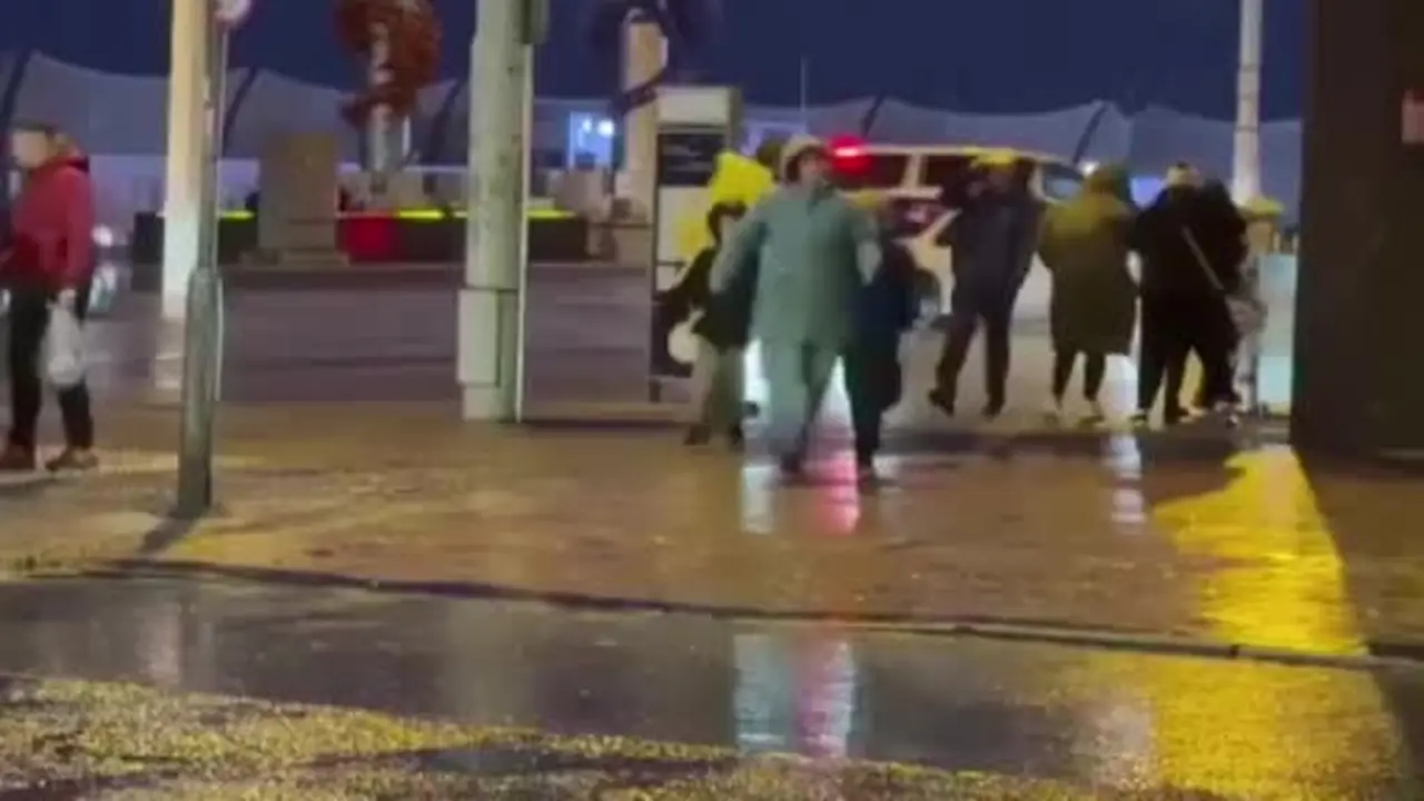 İngiltere’de Boelo Fırtınası’nda 2 kişi hayatını kaybetti