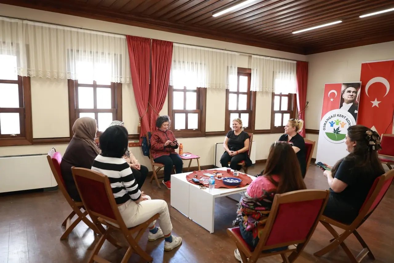 Osmangazi’de kadınlar paylaşarak iyileşti