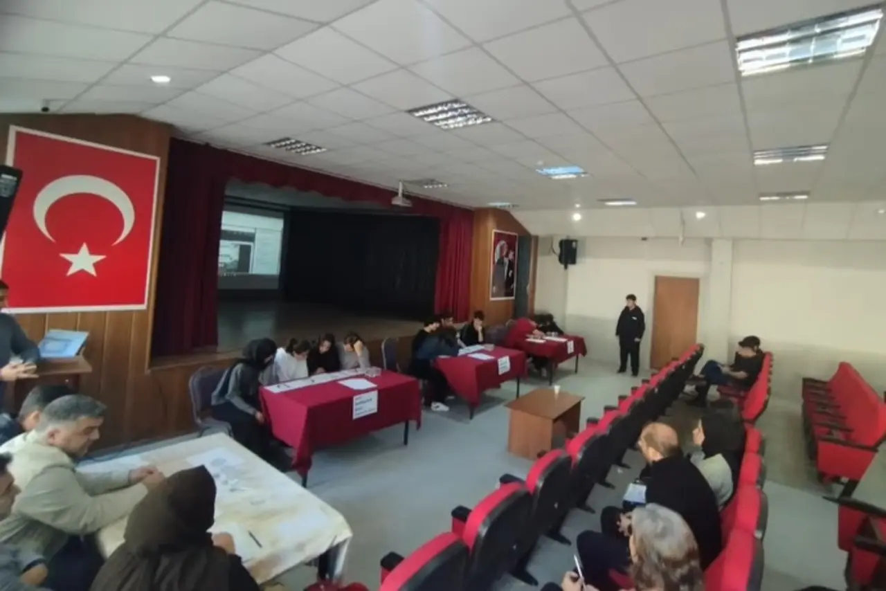 Andırın’da doğa bilincine eğitim desteği: Liseler arası çevre yarışmasıyla geleceğe yeşil adım