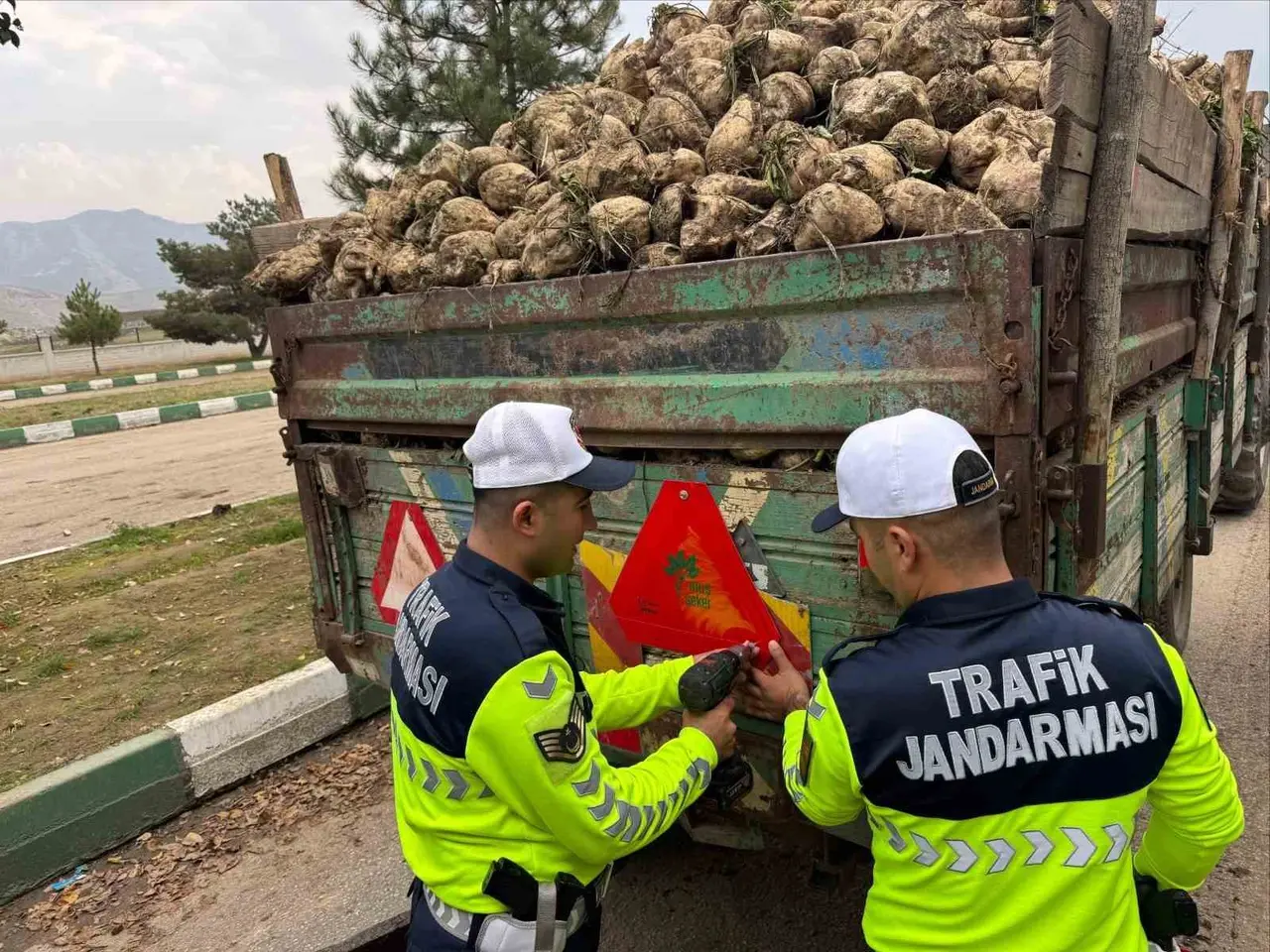 Muş’ta tarım araçlarına yönelik trafik denetimi yapıldı