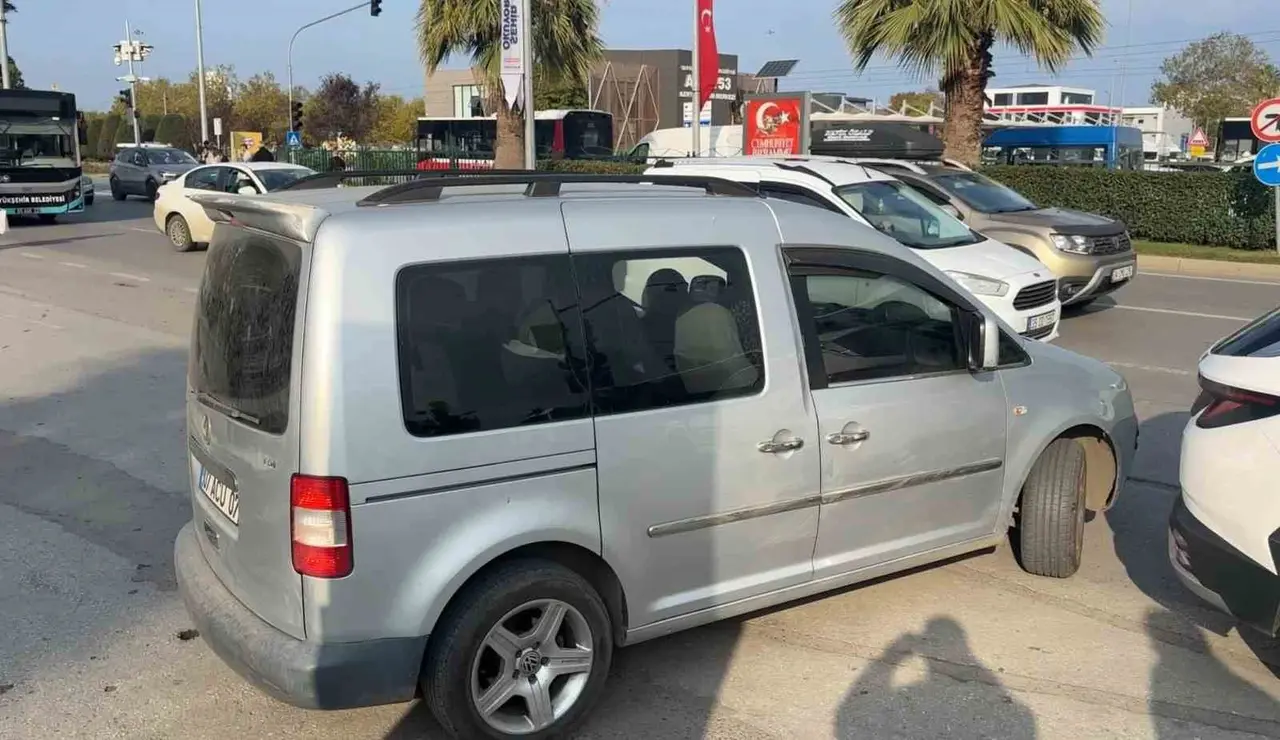 Samsun’da hafif ticari aracın çarptığı kadın yaralandı